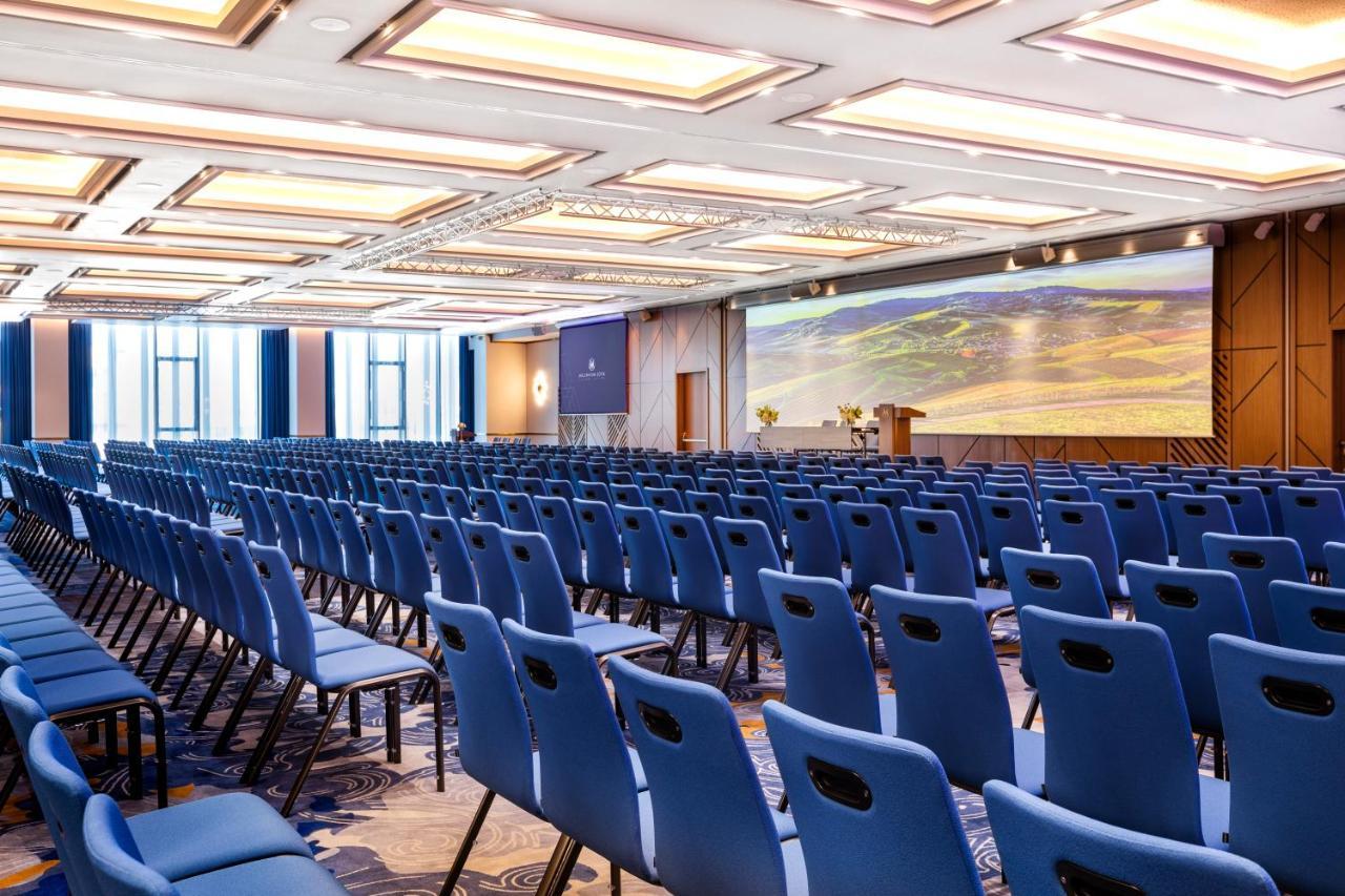 Grand Hotel Millennium Софія Екстер'єр фото The main conference hall