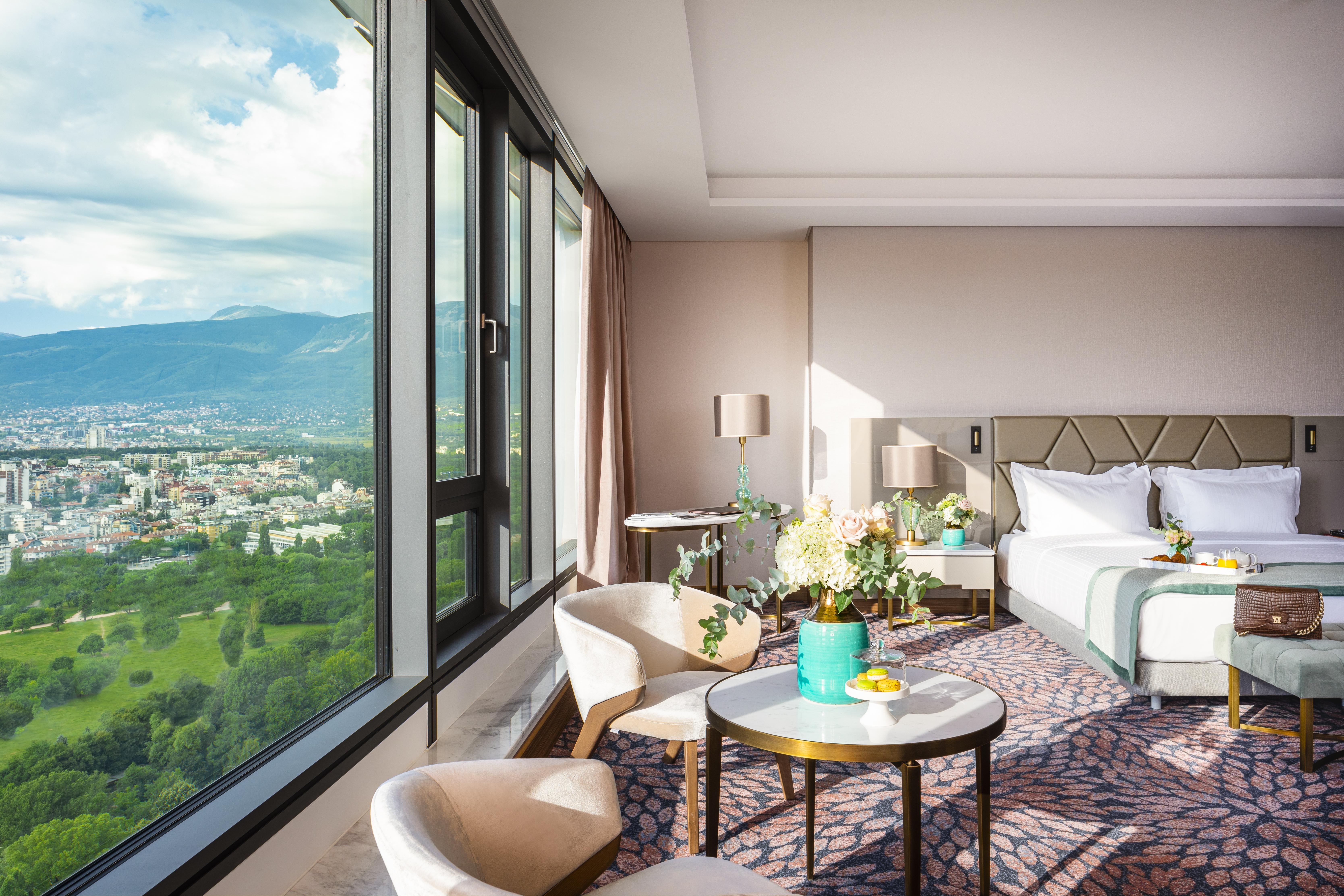 Grand Hotel Millennium Софія Екстер'єр фото Deluxe Room