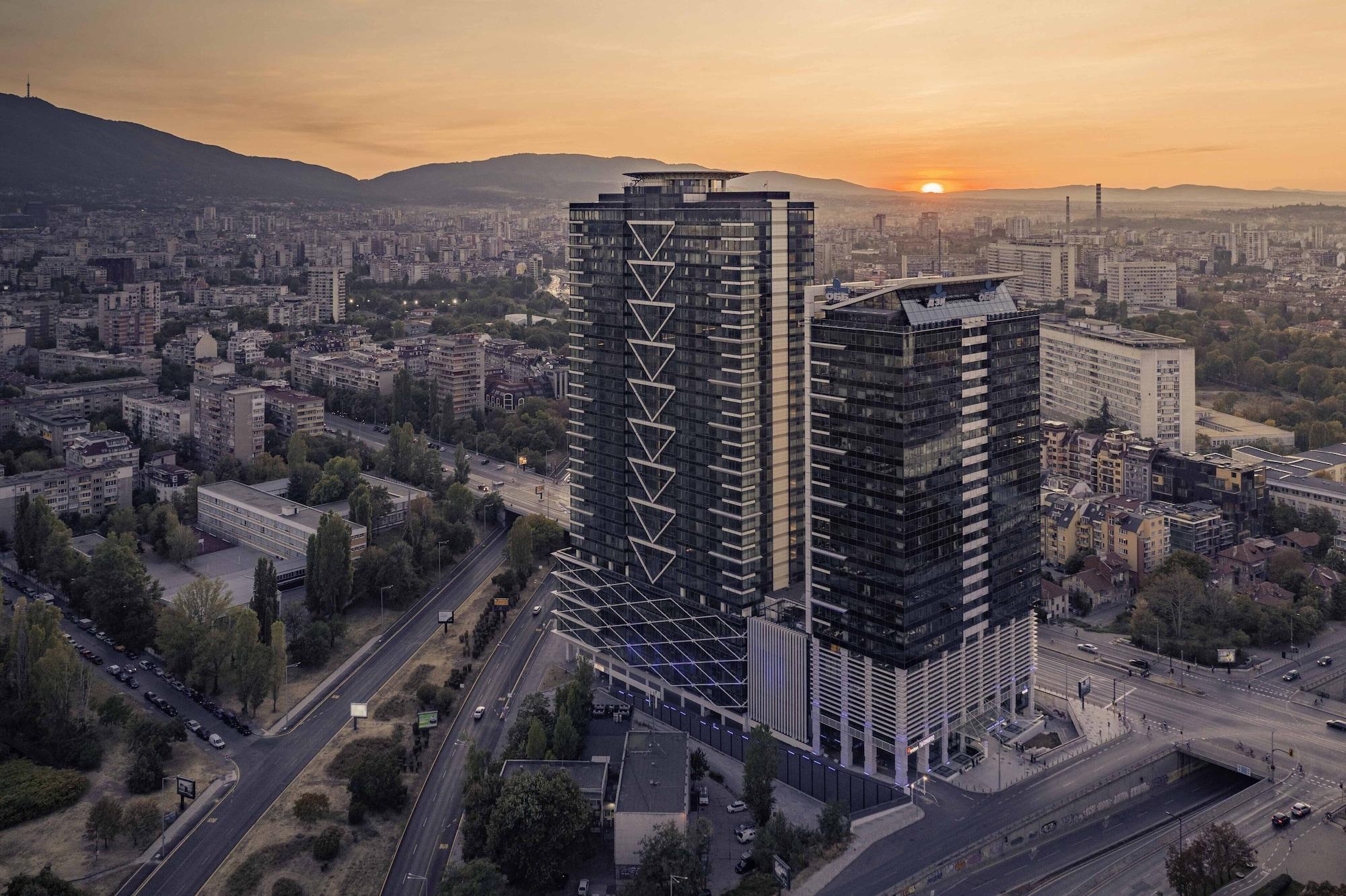 Grand Hotel Millennium Софія Екстер'єр фото The complex