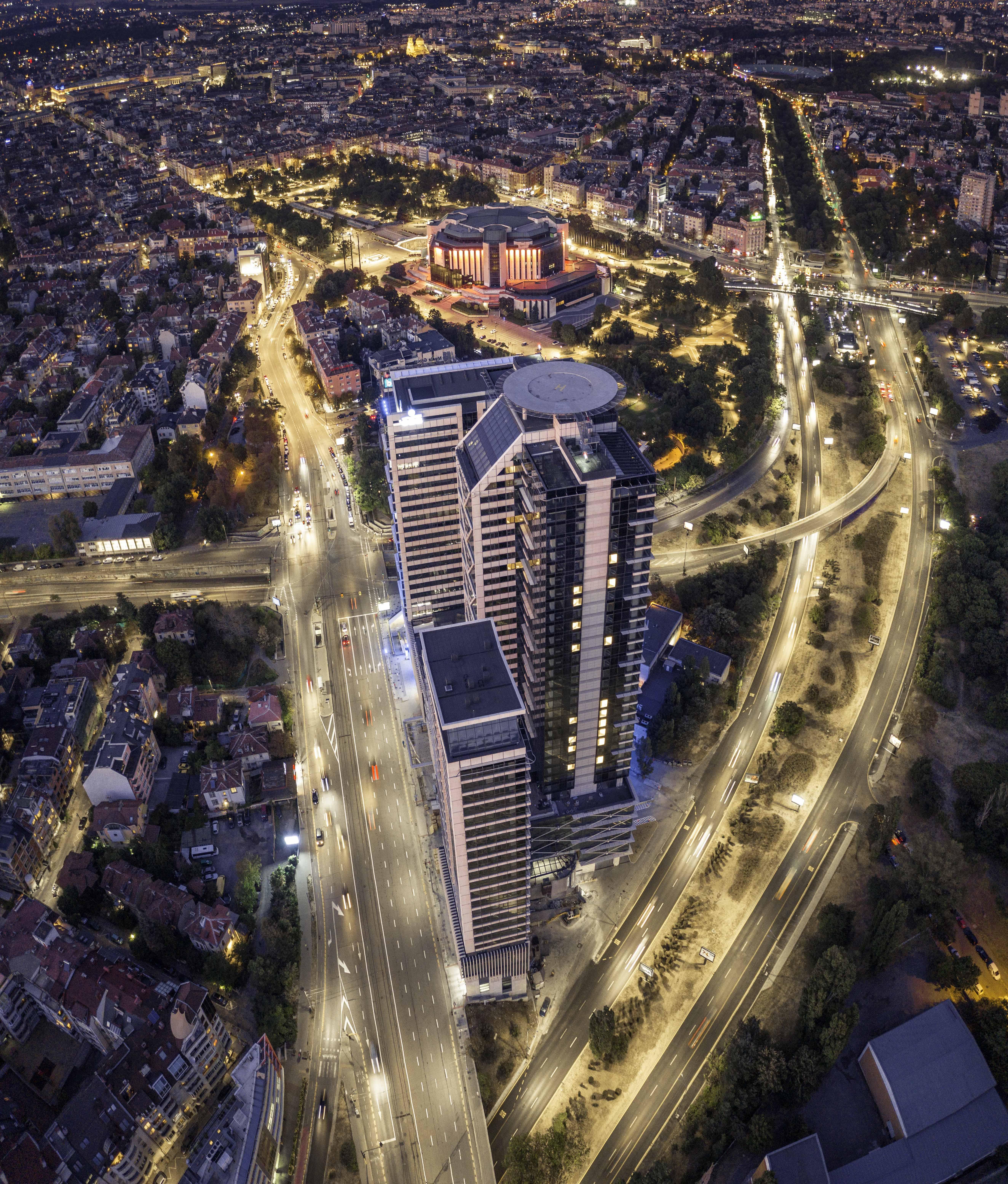 Grand Hotel Millennium Софія Екстер'єр фото Aerial view of the complex at night